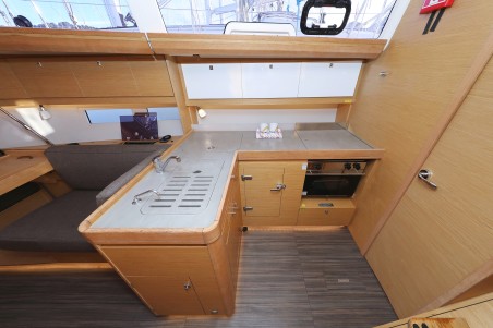 Dufour 412 GL | Yacht Charter Croatia | Travelboat