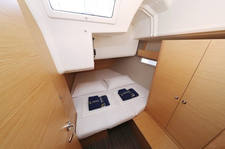 Dufour 412 GL | Yacht Charter Croatia | Travelboat