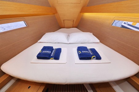 Dufour 412 GL | Yacht Charter Croatia | Travelboat