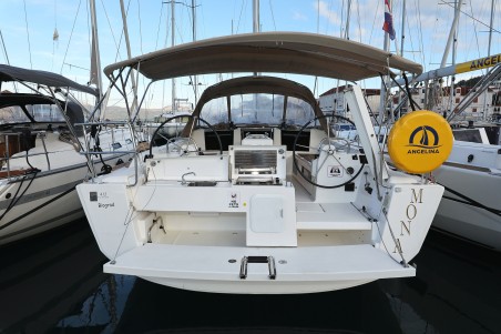 Dufour Yachts Dufour 412 GL Mona