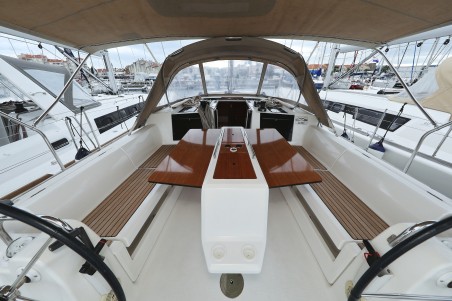 Dufour Yachts Dufour 412 GL Mona