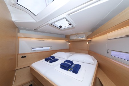 Dufour 430 | Yacht Charter Croatia | Travelboat