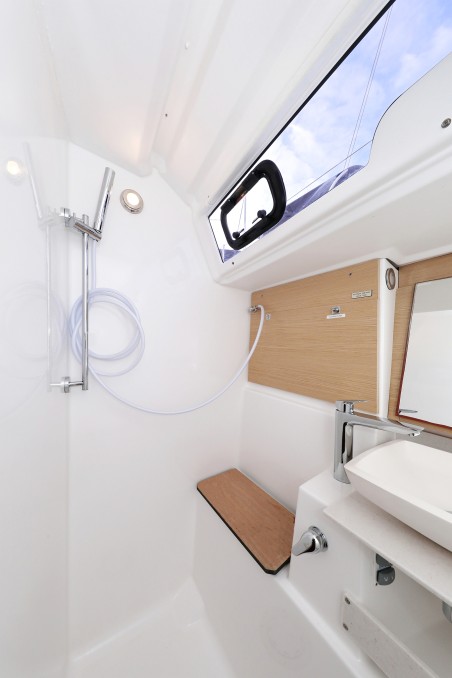 Dufour 430 | Yacht Charter Croatia | Travelboat