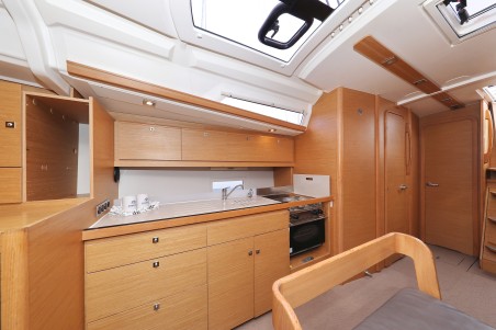 Dufour Yachts Dufour 430 GL Adriatic Office