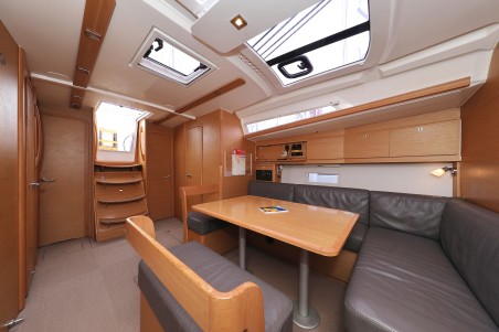 Dufour Yachts Dufour 430 GL Adriatic Office