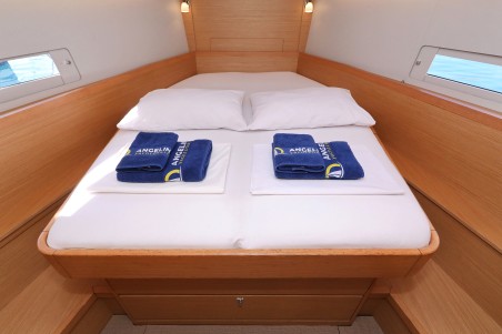 Dufour Yachts Dufour 430 GL Adriatic Office