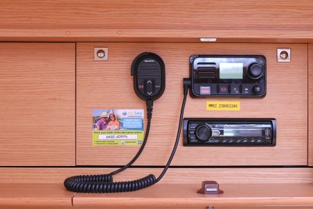 Dufour Yachts Dufour 430 GL Adriatic Office