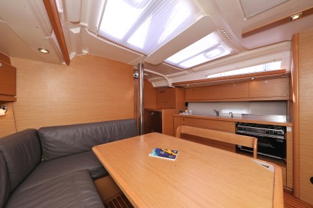 Dufour 430 GL | Czarter jachtu Chorwacja | Travelboat