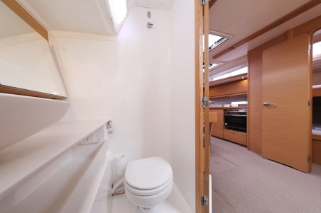 Dufour 430 GL | Yacht Charter Croatia | Travelboat