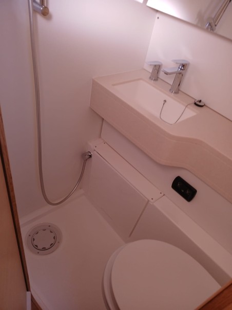 Dufour Yachts Dufour 44 - 4 cab Full Moon