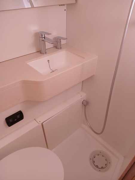 Dufour Yachts Dufour 44 - 4 cab Timeless