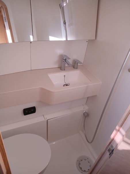 Dufour Yachts Dufour 44 - 4 cab Timeless