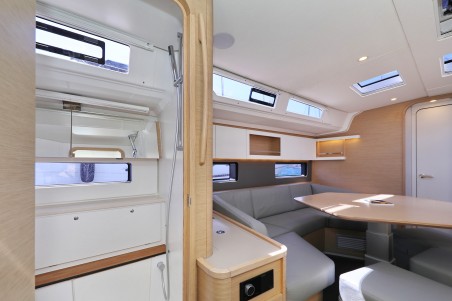 Dufour Yachts Dufour 44 - 4 cab Timeless