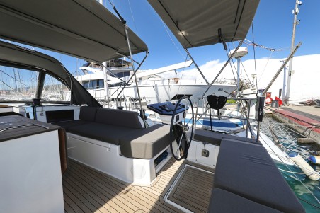Dufour Yachts Dufour 44 - 4 cab Timeless