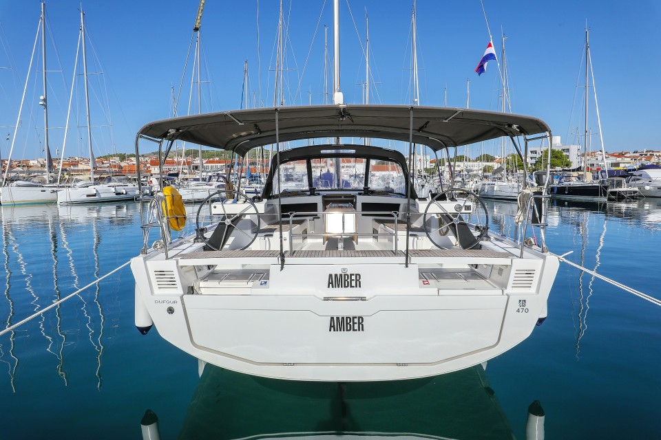 Dufour Yachts Dufour 470 - 3 cab. Amber