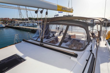 Dufour Yachts Dufour 470 - 3 cab. Amber