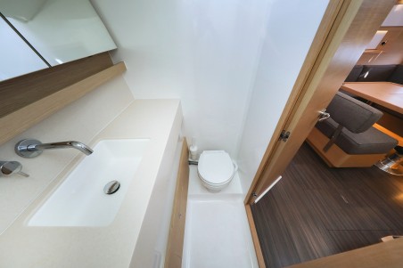 Dufour Yachts Dufour 470 - 3 cab. Amber