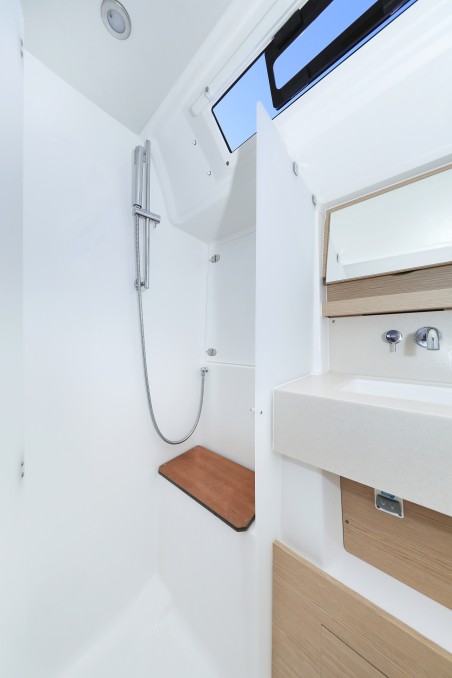 Dufour Yachts Dufour 470 - 3 cab. Amber