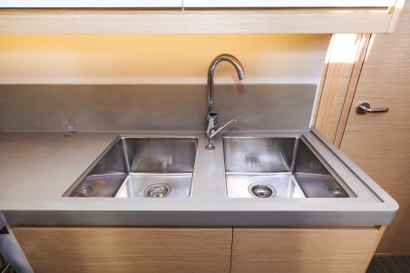 Dufour Yachts Dufour 470 - 3 cab. Amber