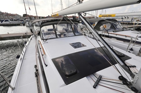 Dufour 470 | Czarter jachtu Chorwacja | Travelboat