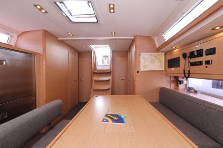 Dufour 470 | Czarter jachtu Chorwacja | Travelboat