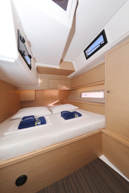 Dufour 470 | Yacht Charter Croatia | Travelboat