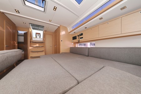 Dufour 470 | Yacht Charter Croatia | Travelboat