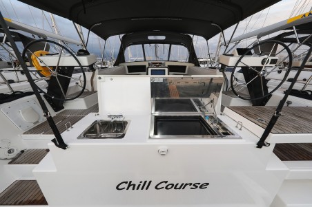 Dufour Yachts Dufour 470 - 5 cab. Chill Course