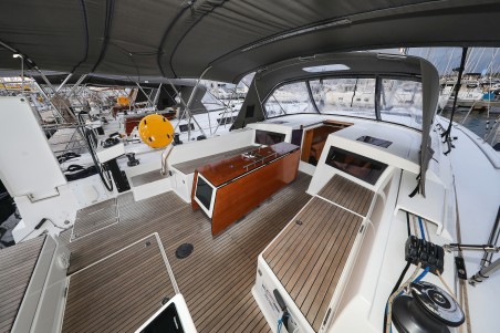 Dufour Yachts Dufour 470 - 5 cab. Chill Course