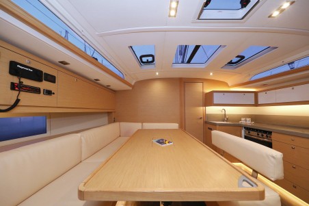 Dufour Yachts Dufour 470 - 5 cab. Chill Course