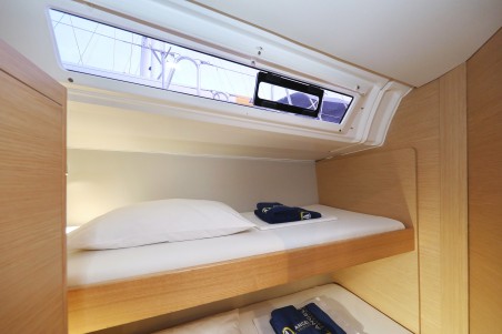 Dufour Yachts Dufour 470 - 5 cab. Chill Course