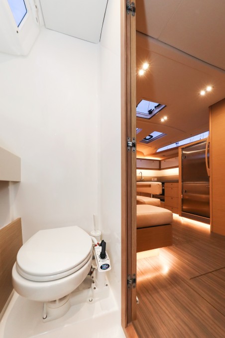 Dufour Yachts Dufour 470 - 5 cab. Chill Course