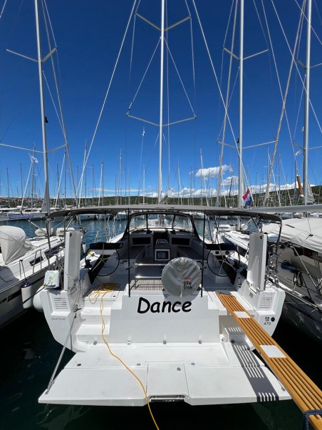Dufour Yachts Dufour 470 - 5 cab. Dance