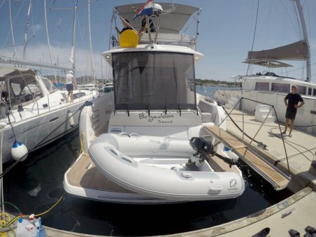 Prestige 420 Fly | Yacht Charter Croatia | Travelboat