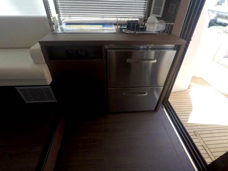 Prestige 420 Fly | Yacht Charter Croatia | Travelboat