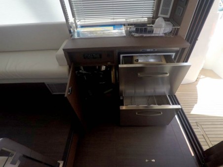 Prestige 420 Fly | Yacht Charter Croatia | Travelboat