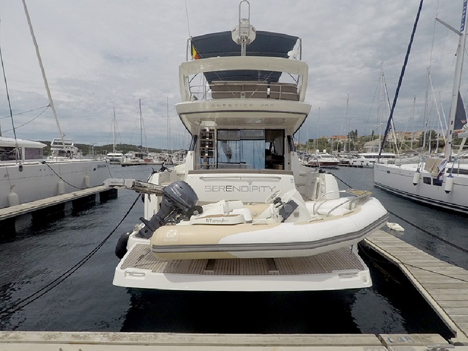 Prestige 500 Fly | Czarter jachtu Chorwacja | Travelboat
