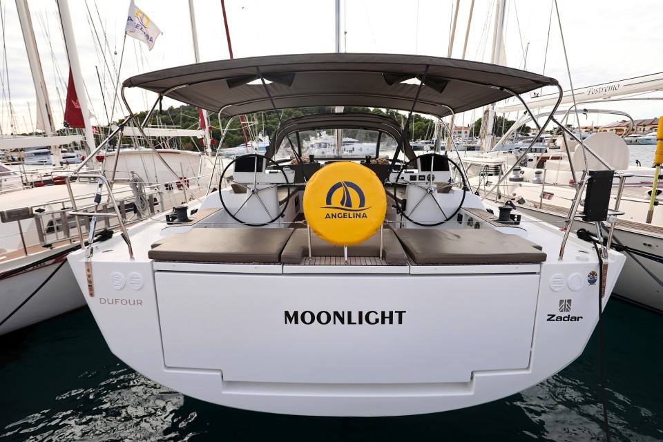 Dufour Yachts Dufour 56 Exclusive - 5 + 1 cab. Moonlight