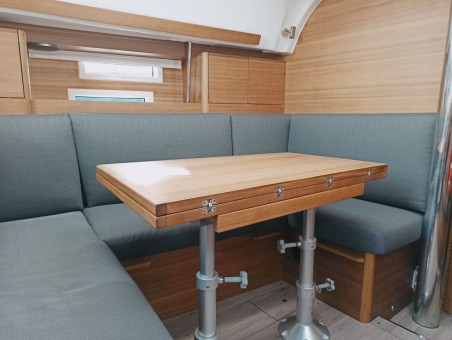 Elan Impression 40.1 | Czarter jachtu Chorwacja | Travelboat