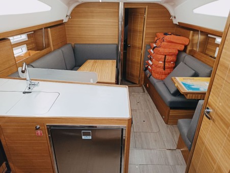 Elan Impression 40.1 | Czarter jachtu Chorwacja | Travelboat