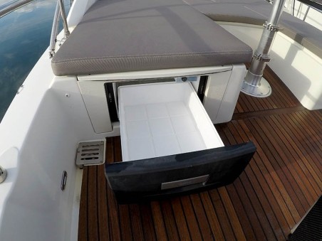 Prestige 620 S | Czarter jachtu Chorwacja | Travelboat