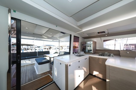 Fountaine Pajot Fountaine Pajot Astrea 42 Quatuor Macho