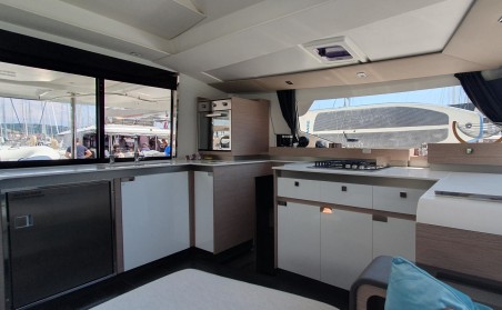 Fountaine Pajot Fountaine Pajot Elba 45 - 3 + 1 cab. Dreamcatcher
