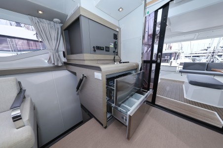 Fountaine Pajot Fountaine Pajot Elba 45 - 4 + 2 cab. Sun Office