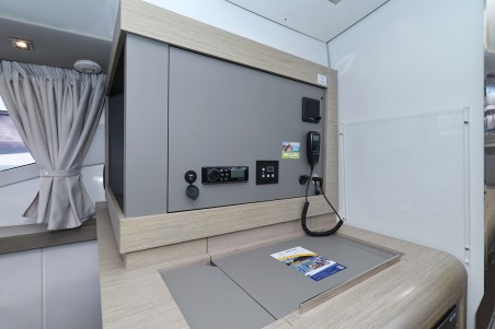 Fountaine Pajot Fountaine Pajot Elba 45 - 4 + 2 cab. Sun Office