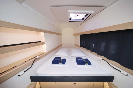 Fountaine Pajot Fountaine Pajot Lucia 40 - 4 cab. Why Not