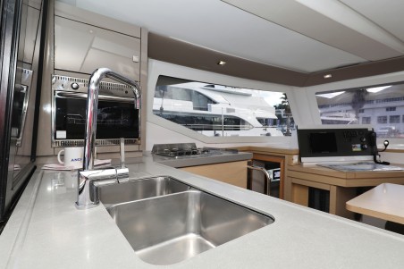 Fountaine Pajot Fountaine Pajot Lucia 40 - 4 cab. Why Not