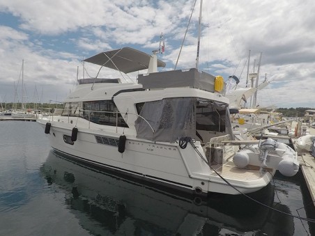 Swift Trawler 47 | Yacht Charter Croatia | Travelboat
