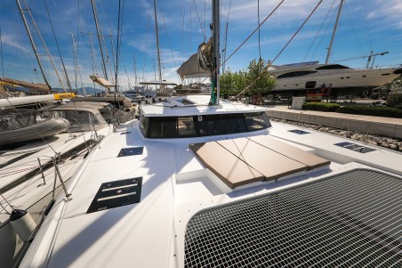 Fountaine Pajot Fountaine Pajot Saona 47 Quintet - 5 + 1 cab. Tamara V