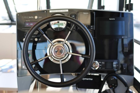 Cobra Yachts Futura 40 Grand Horizon Muneca